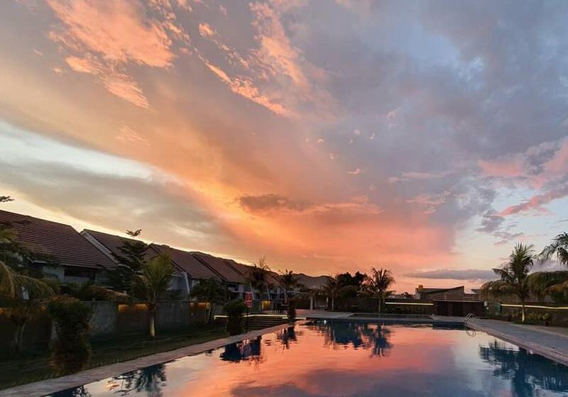 Aston Gorontalo Hotel & Villas