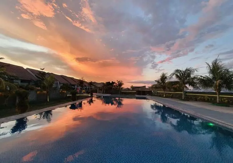 Aston Gorontalo Hotel & Villas