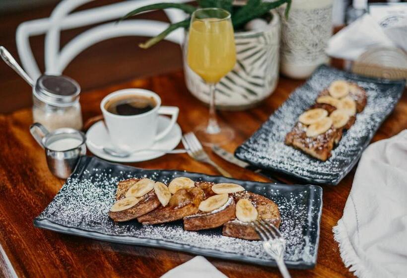 Hotel Catalina S Hideaway