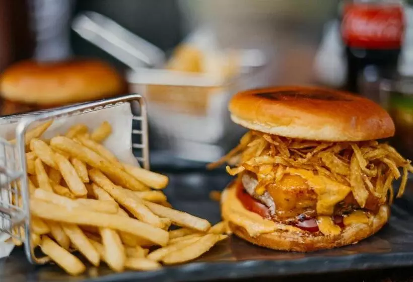 ホテル Catalina S Hideaway