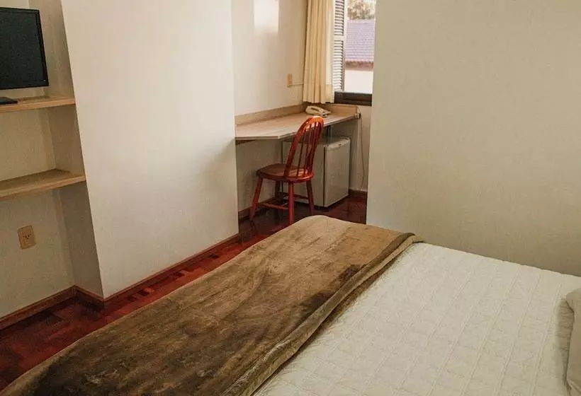 Hotelli Colinas Executive Partk