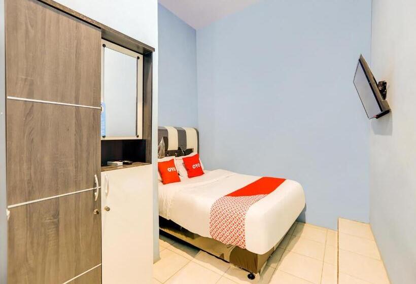 Hotel Oyo 90009 Faster Inn 1