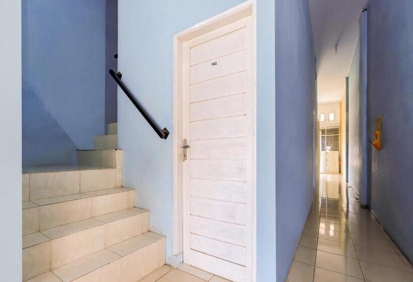 Hotel Oyo 90009 Faster Inn 1