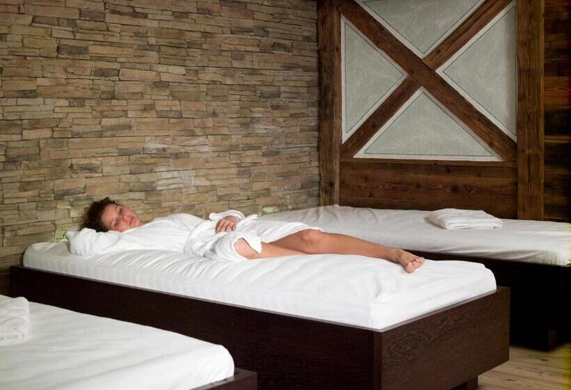 ホテル Paganella Andalo