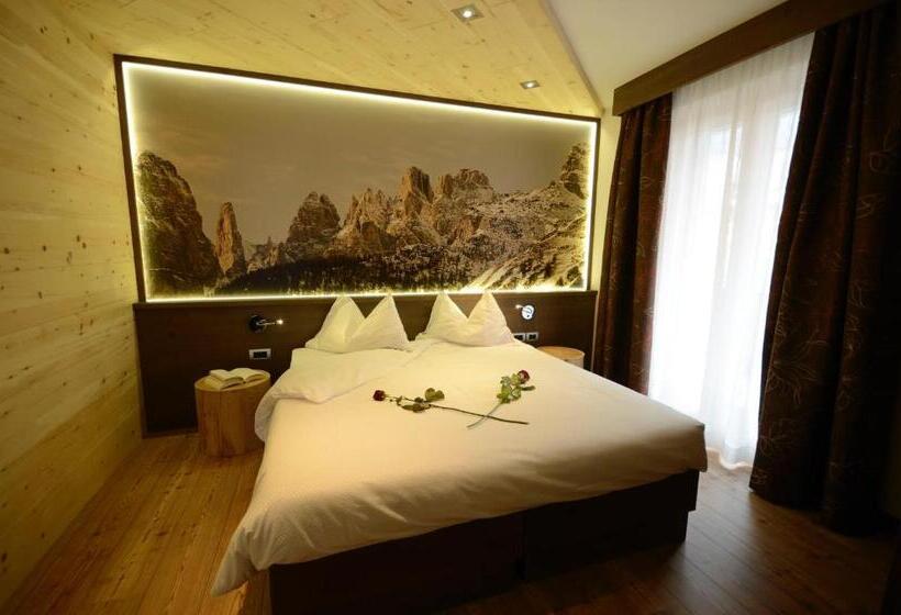 ホテル Paganella Andalo