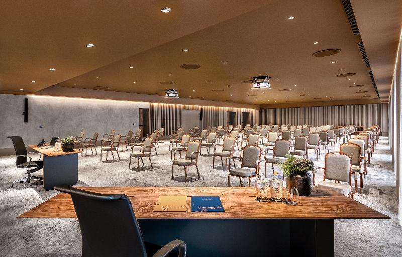 هتل Forte De Gaia, Autograph Collection