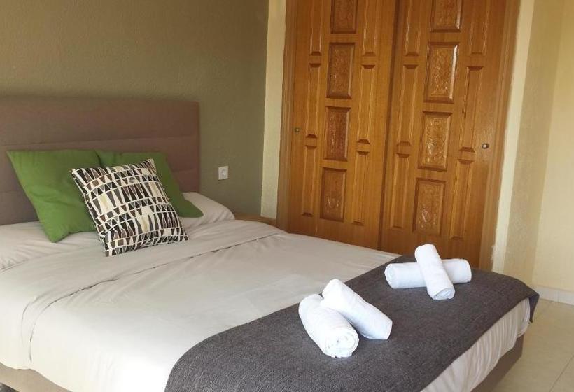 Пансион Alojamiento Café Soles