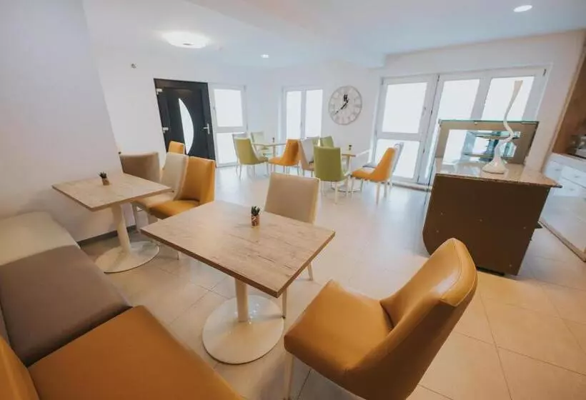 پانسیون Endlich Zuhause