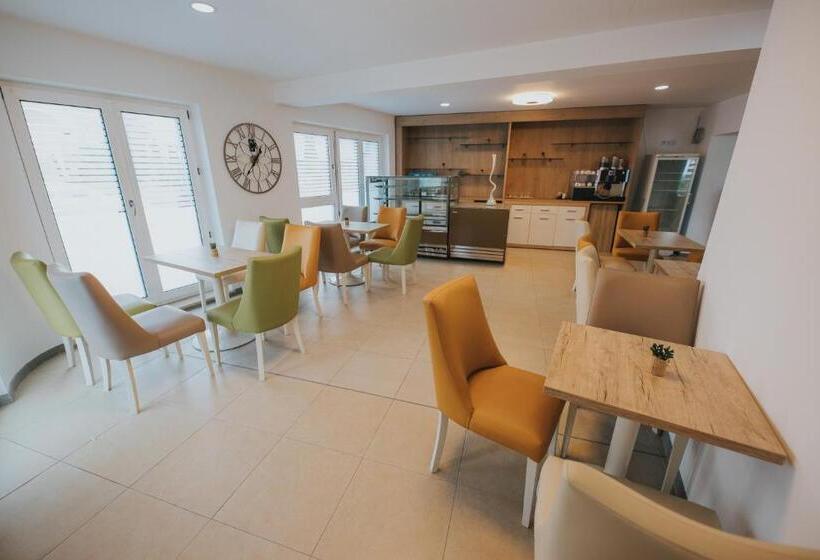 پانسیون Endlich Zuhause