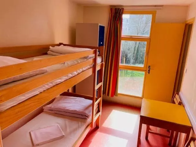 Hostel Rennes Hi