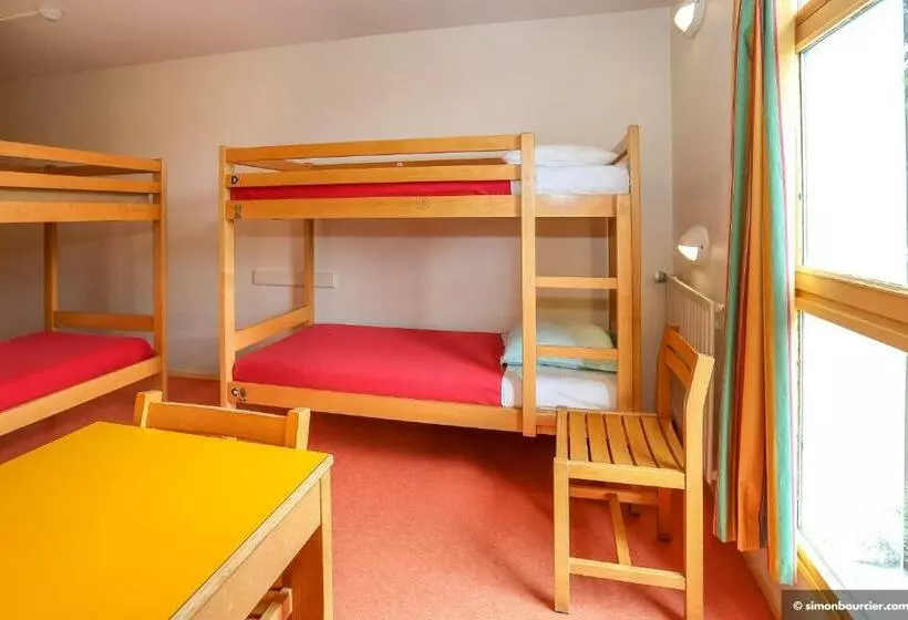 Hostel Rennes Hi