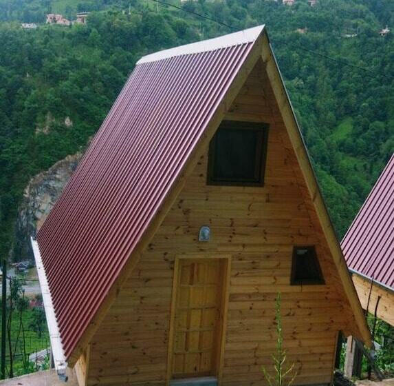 בית מלון כפרי Begi Apart Bungalov