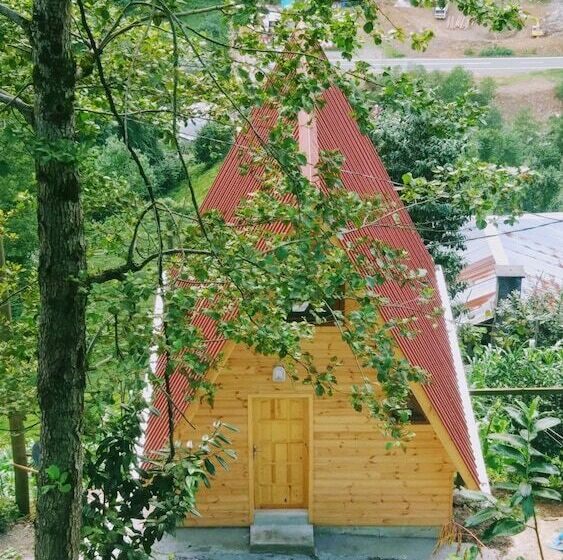 בית מלון כפרי Begi Apart Bungalov