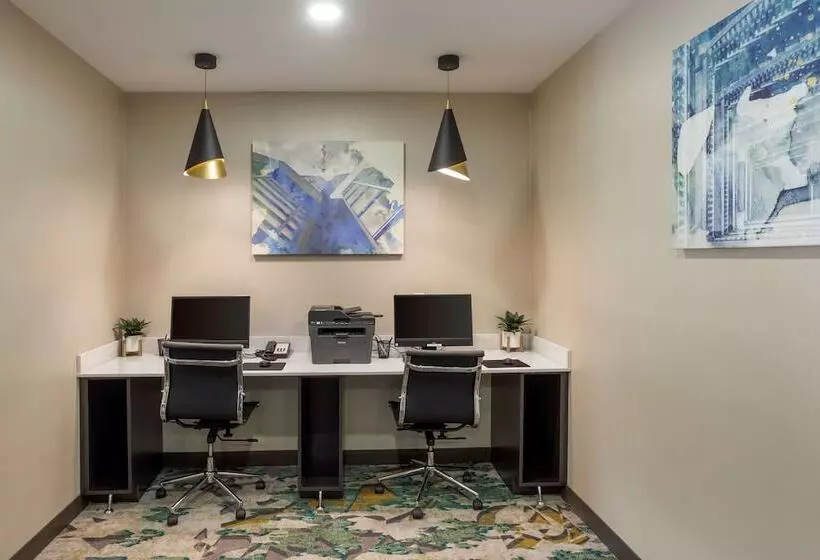 Hotelli Best Western Plus Executive Residency Antioch Inn