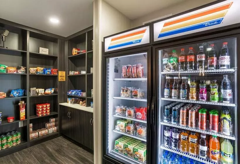 Hotelli Best Western Plus Executive Residency Antioch Inn