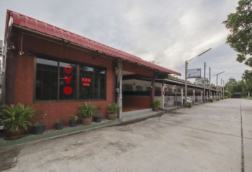 בית מלון כפרי Oyo 75331 Hareeya