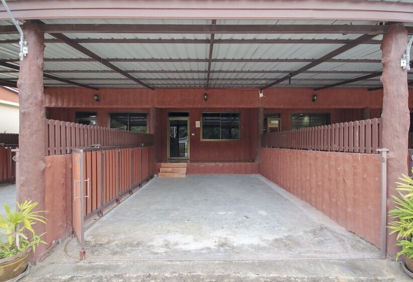 בית מלון כפרי Oyo 75331 Hareeya