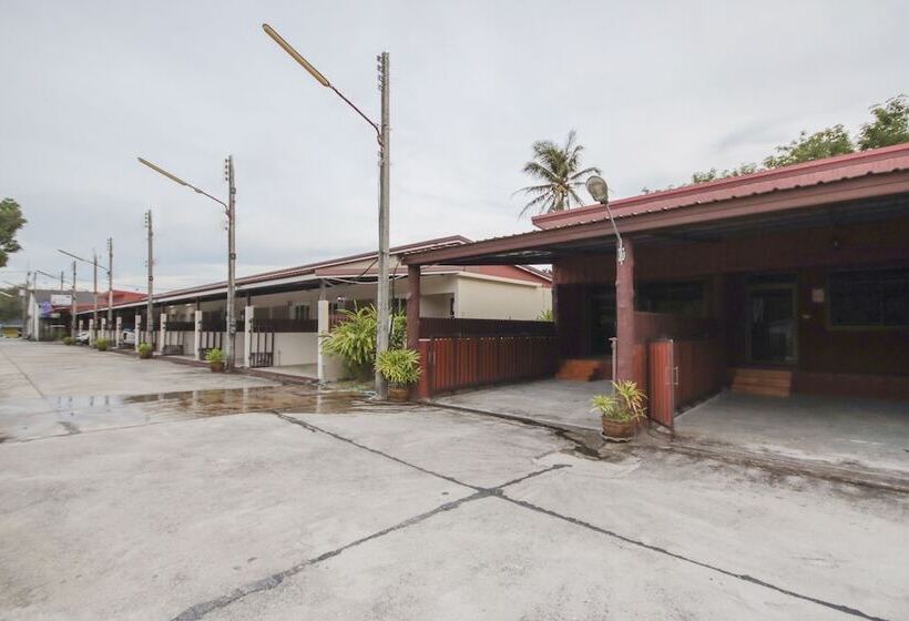 בית מלון כפרי Oyo 75331 Hareeya