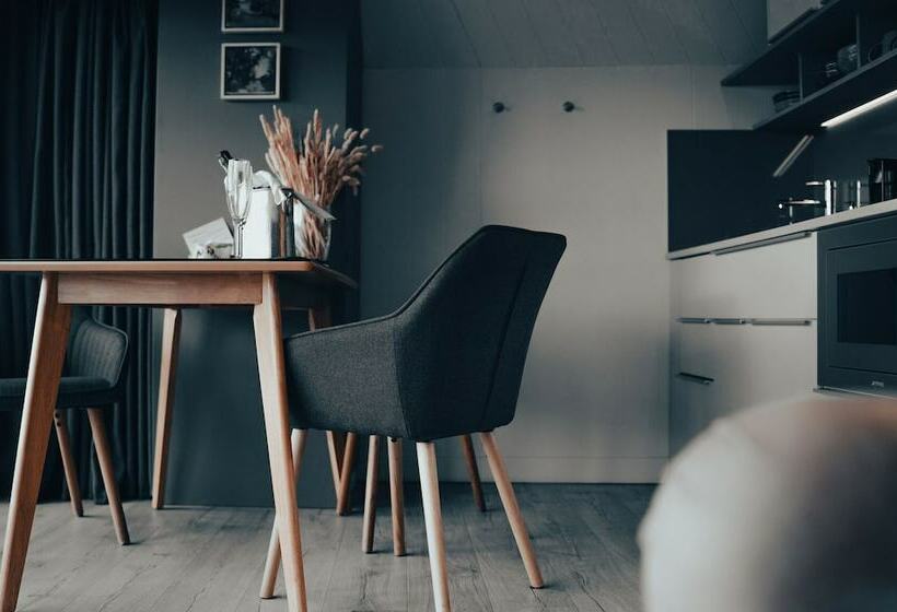 Hotel Seabeds Luxury Lookouts With Hot Tubs