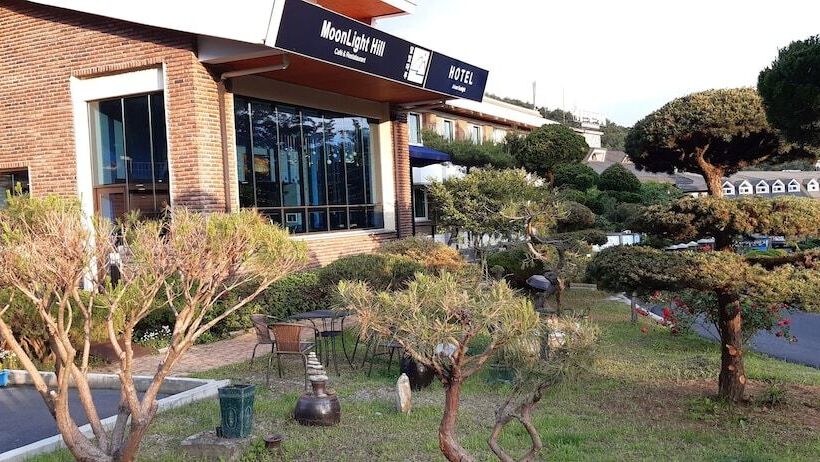 ホテル Jirisan Haetsal