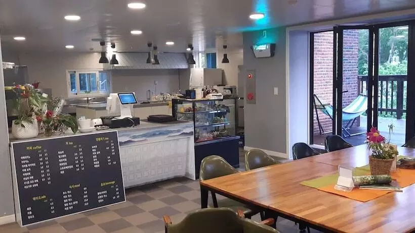 ホテル Jirisan Haetsal