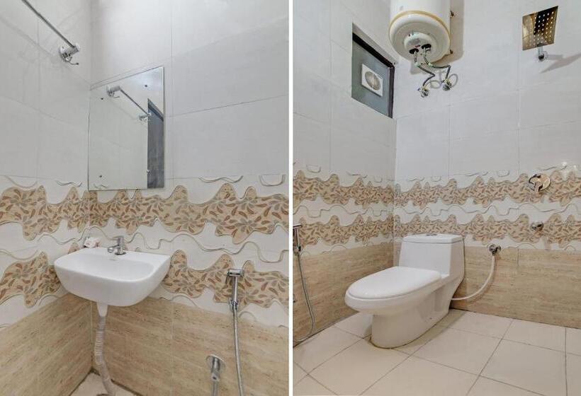 فندق Oyo 22927 Mstays