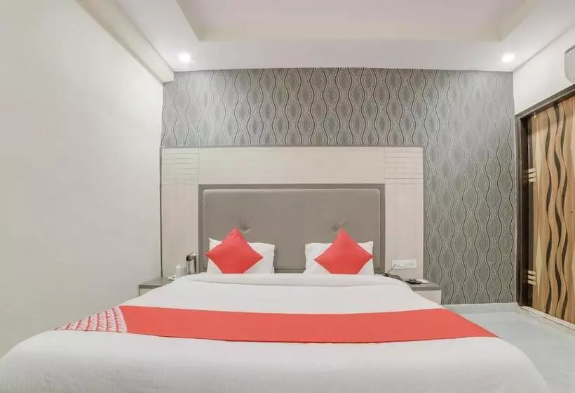 هتل Oyo 22927 Mstays