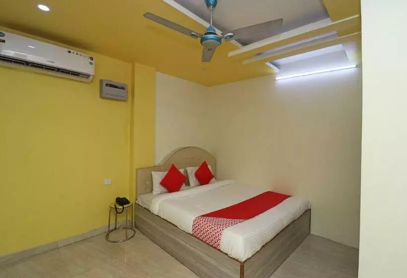 ホテル Oyo 33482 Mahalakshmi Inn