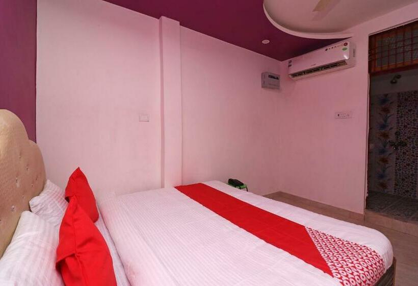 בית מלון כפרי Oyo 33482 Mahalakshmi Inn