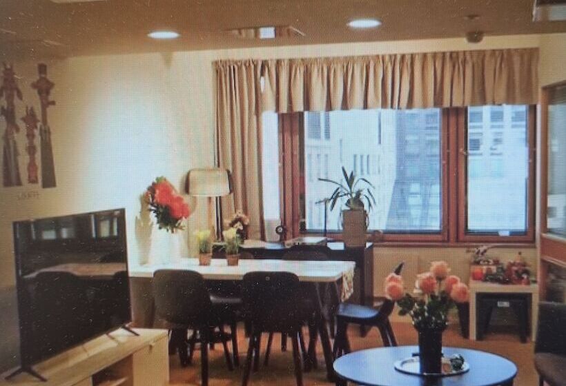 Moi Aikatalo Hostel Helsinki