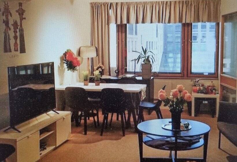 Moi Aikatalo Hostel Helsinki