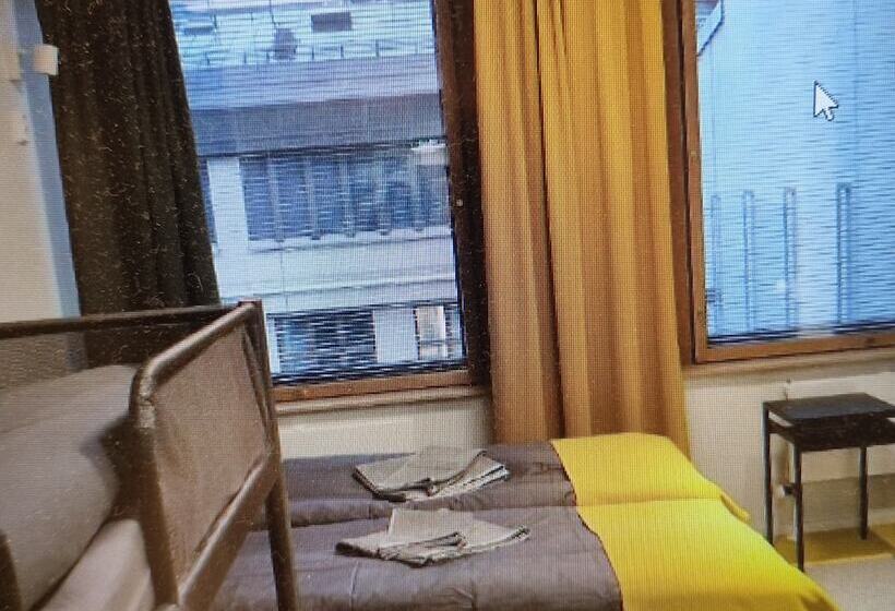 Moi Aikatalo Hostel Helsinki