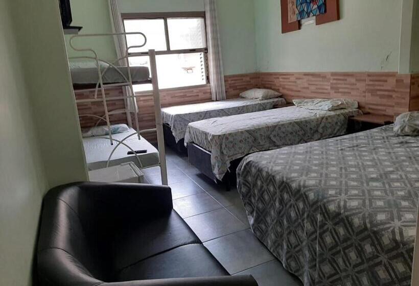 Pensionat Pousada Villarejo Guarujá