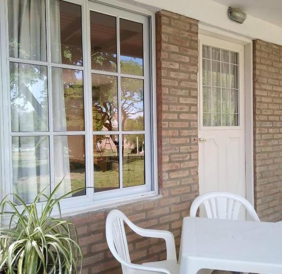 فندق صغير La Campiña Cabañas