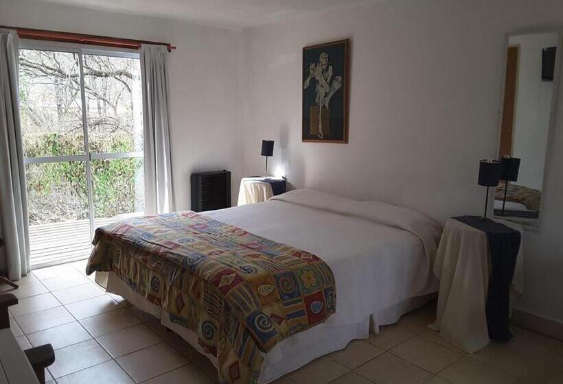 فندق صغير La Campiña Cabañas