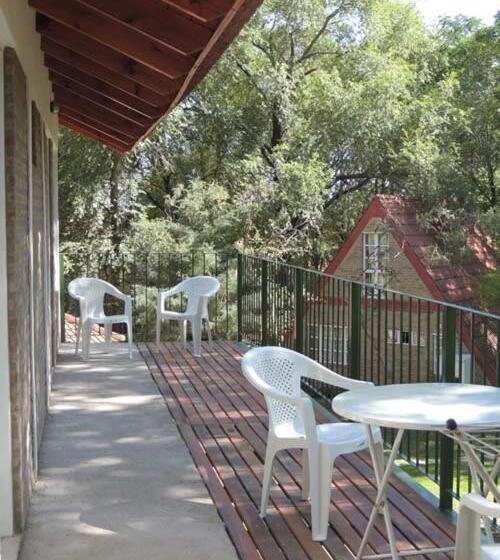 فندق صغير La Campiña Cabañas