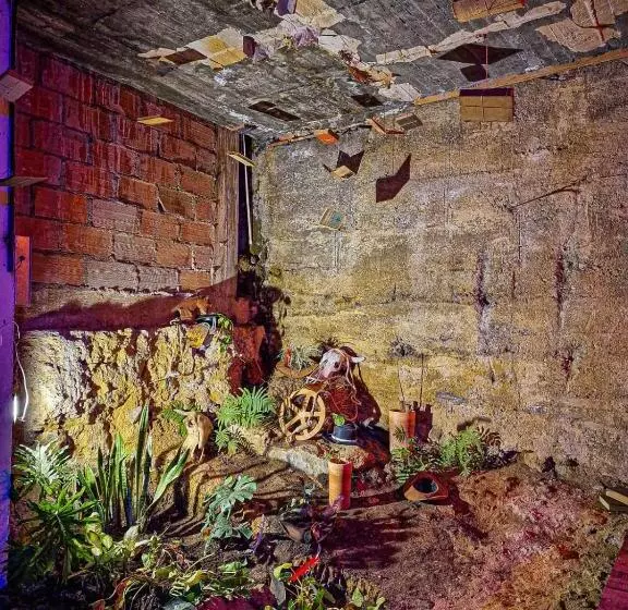 ユースホステル Urban Hostal San Gil  Piscina Restaurante Bar