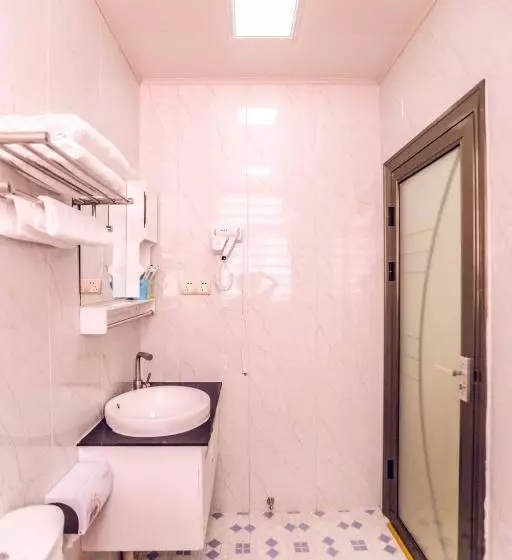 Nanjing Lafei Hotel Lukou Airport Branch