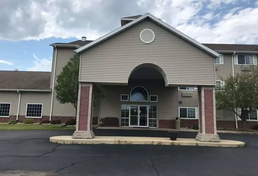 ホテル Americinn By Wyndham Maquoketa