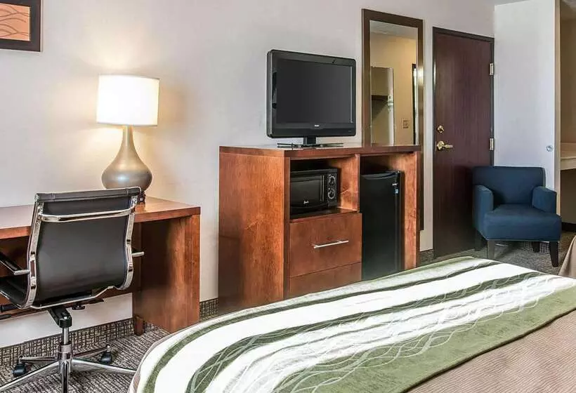 호텔 Bluffton Inn & Suites