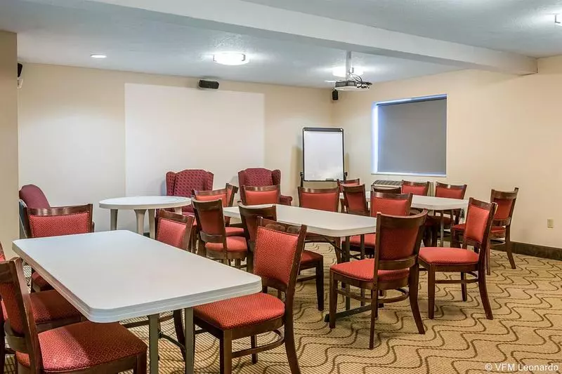 호텔 Bluffton Inn & Suites