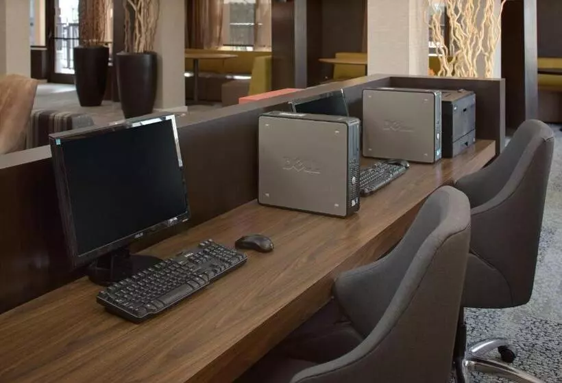 בית מלון כפרי Courtyard Fort Worth I 30 West Near Naval Air Station Jrb