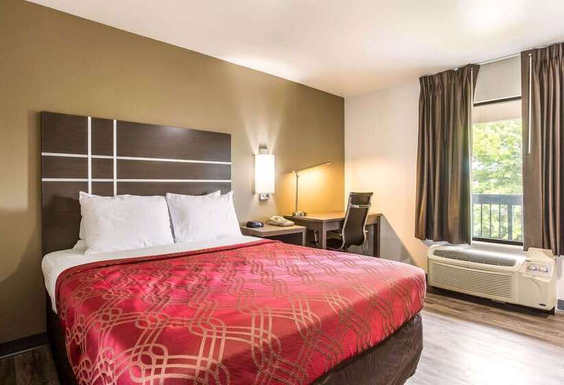 호텔 Econo Lodge  Inn & Suites