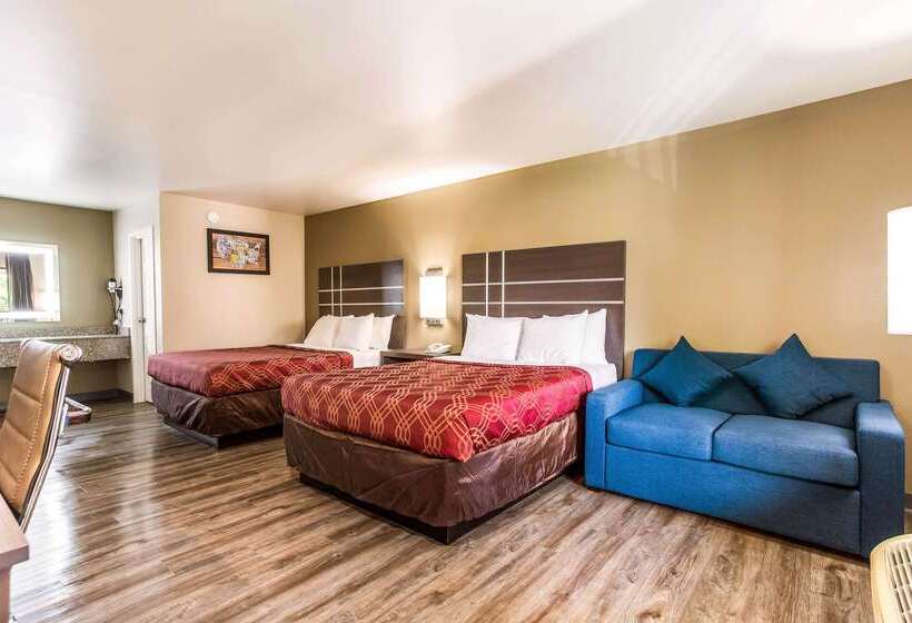 호텔 Econo Lodge  Inn & Suites