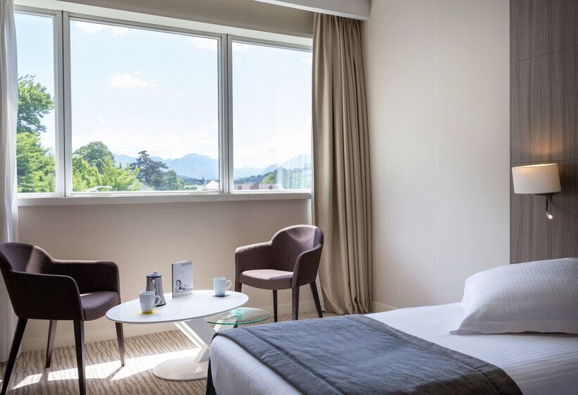 Golden Tulip Aix Les Bains   Hotel & Spa