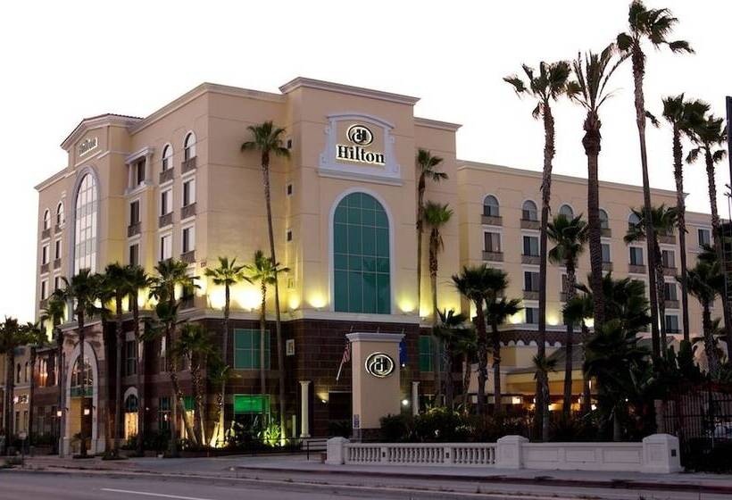 בית מלון כפרי Hilton Los Angeles/san Gabriel