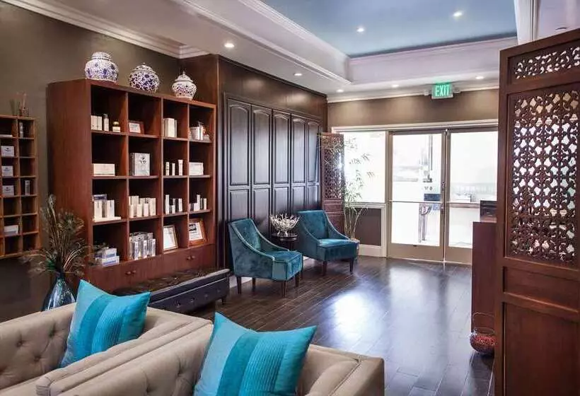 هتل Hilton Los Angeles/san Gabriel