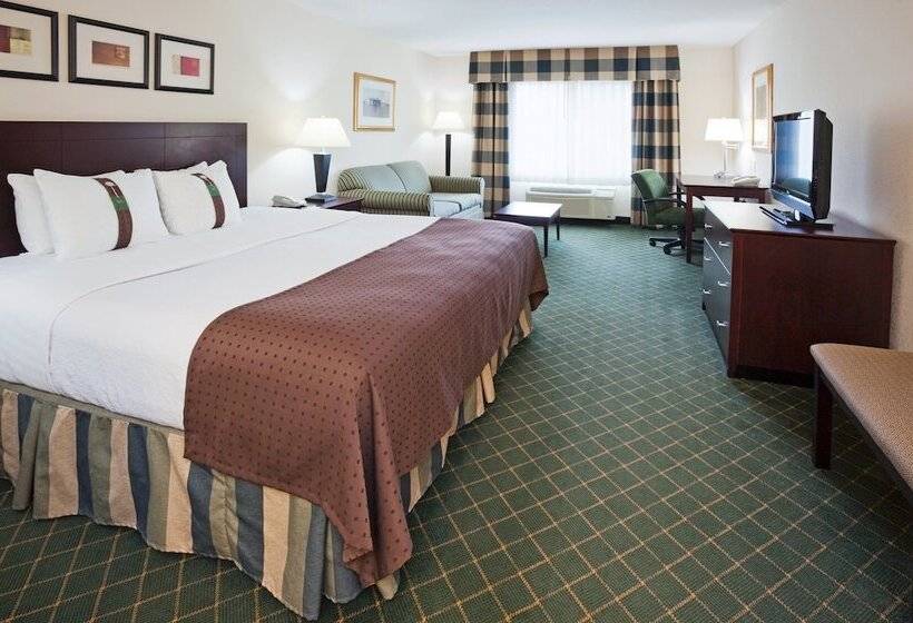 호텔 Holiday Inn & Conference Center Marshfield By Ihg