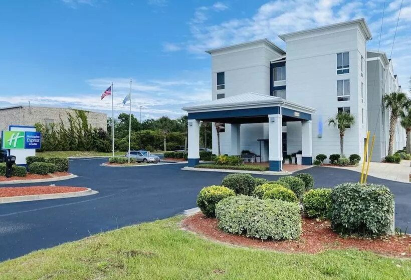 בית מלון כפרי Holiday Inn Express North Myrtle Beach Little River, An Ihg