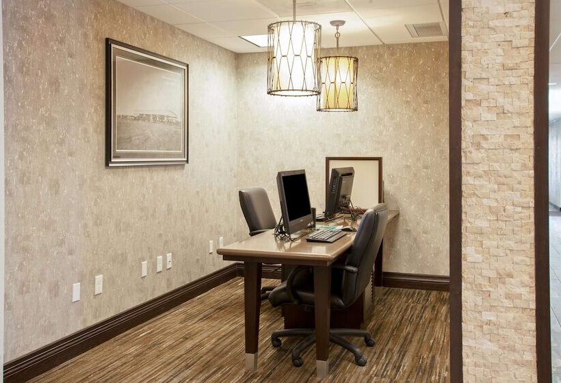 호텔 Homewood Suites By Hilton Bakersfield